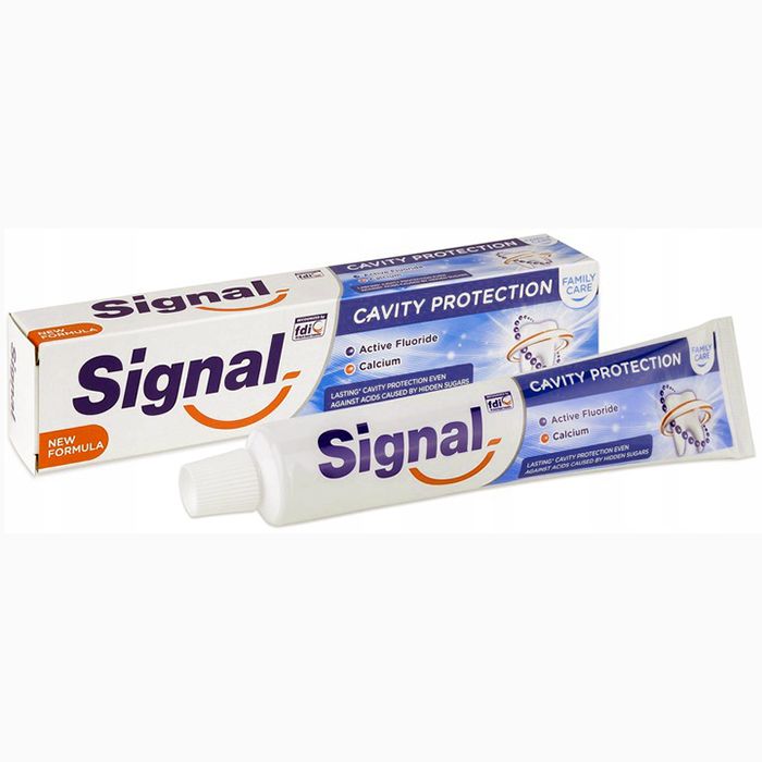 Зубна паста з активними мікрокальцієм та фтором Signal cavity protection 75мл